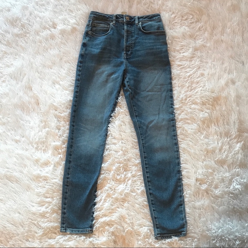 Mom Jeans